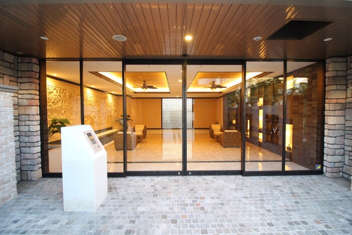 プレジオ豊中の物件外観写真