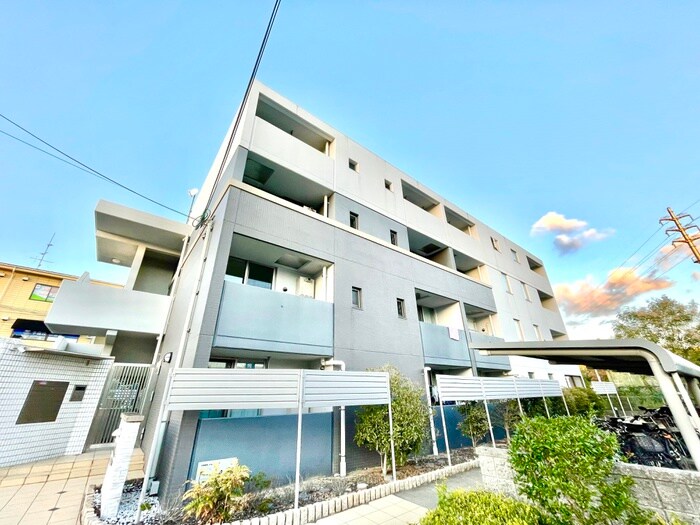 グランデ　アルベロの物件外観写真