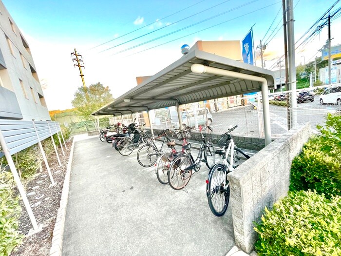 グランデ　アルベロの物件外観写真