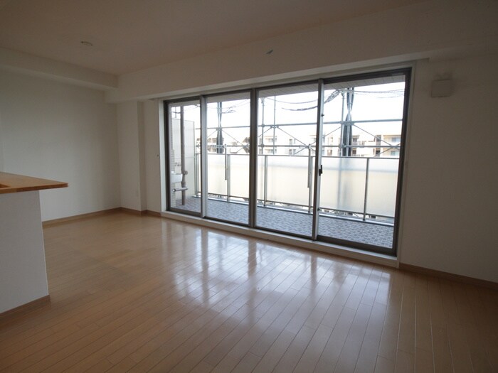 ジオ千里桃山台４番館(1408)の物件内観写真