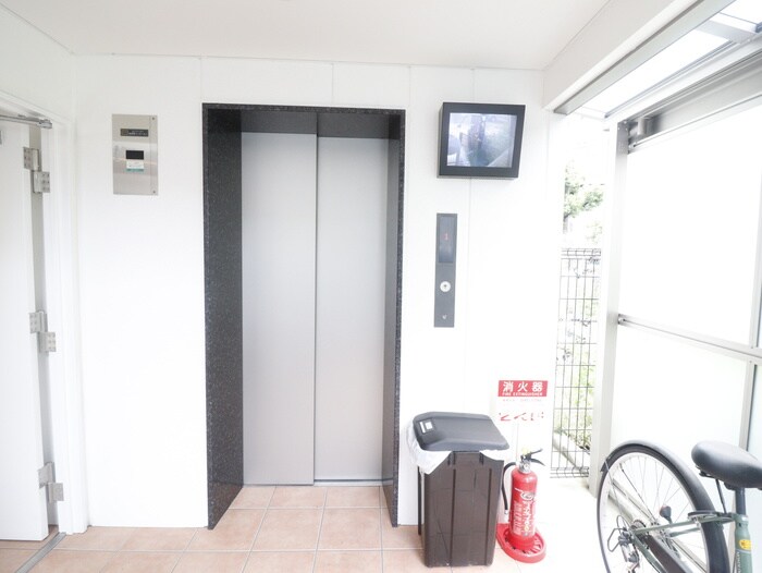 プラネックスKOBEの物件外観写真