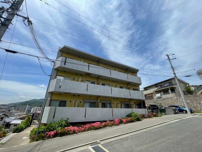 Ｎａｓｉｃ宝塚Ｈｉｌｌｓの物件外観写真