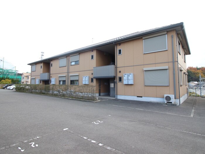 シャーメゾン光明池D棟の物件外観写真