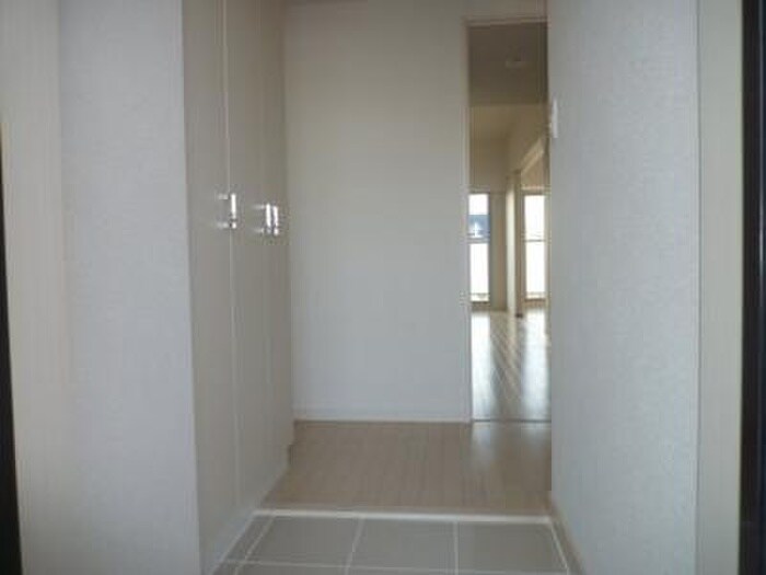 ｴｽﾃﾑﾌﾟﾗｻﾞ神戸西Ⅴﾐﾗ-ｼﾞｭ(1004)の物件内観写真