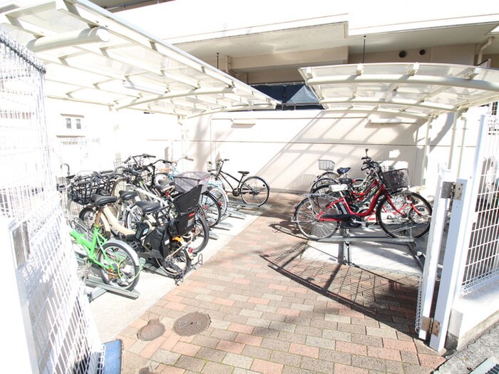 ドムール千里桃山台（601）の物件外観写真