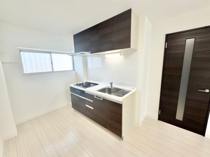 レジデンスサカタの物件内観写真