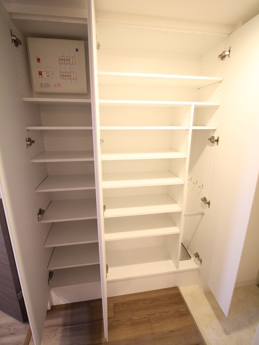 アーバネックス江坂広芝の物件内観写真