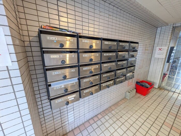 メゾンシルフィードの物件外観写真