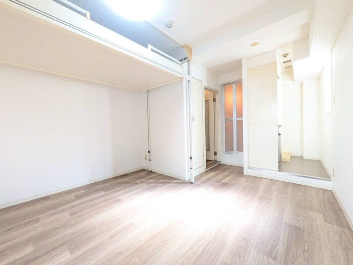 メゾンシルフィードの物件内観写真