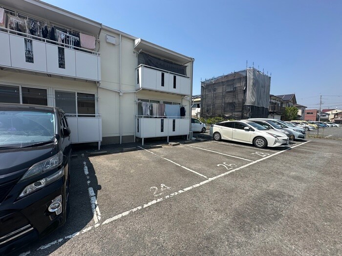 ガーデンハイツの物件外観写真