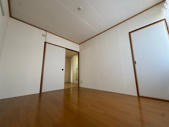 ガーデンハイツの物件内観写真