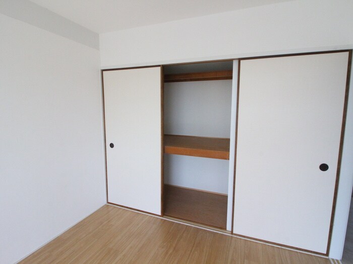 オレンジマンションの物件内観写真