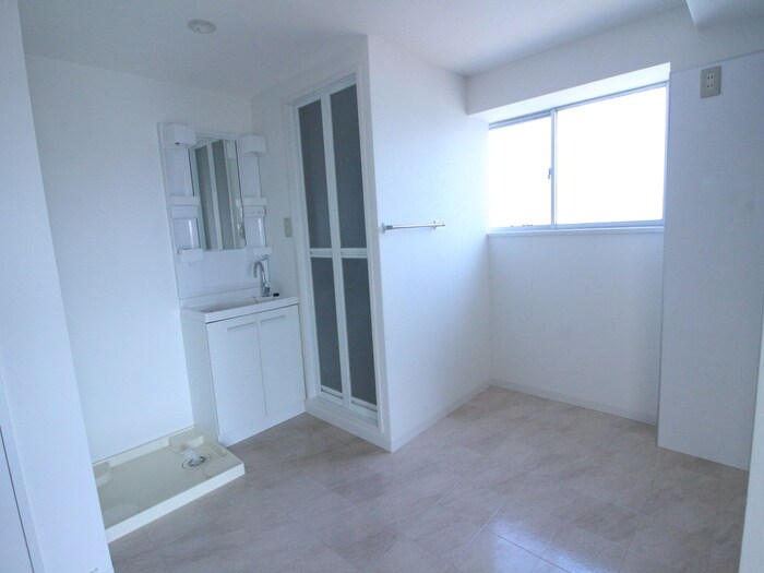 オレンジマンションの物件内観写真