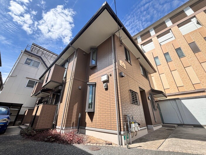 メイプルホ－ム壱番館の物件外観写真