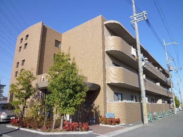 ヴェルテ茨木の物件外観写真