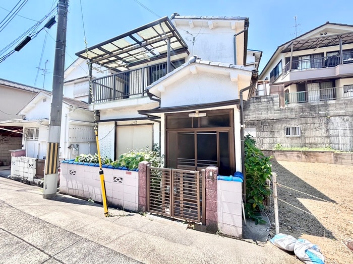 枚方市香里園山之手町戸建の物件外観写真