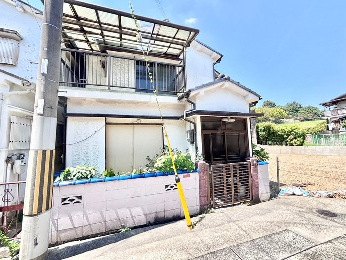 枚方市香里園山之手町戸建の物件外観写真