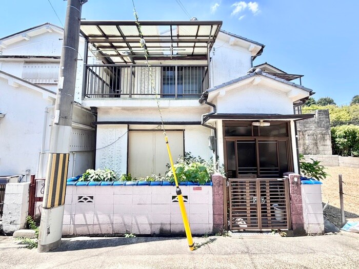 枚方市香里園山之手町戸建の物件外観写真