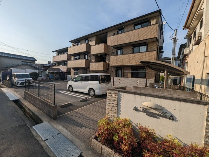 メルベーユの物件外観写真