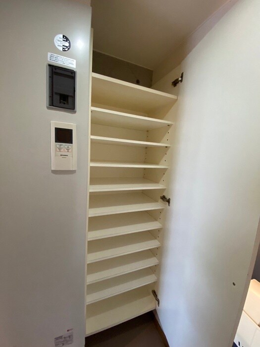 ラ・ヴィル・フル－ルの物件内観写真