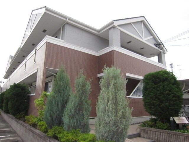 ブランドールの物件外観写真