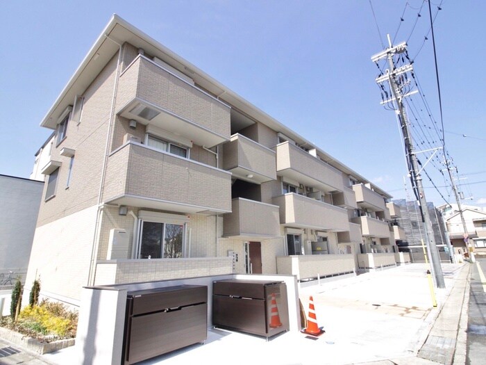 カーサ　ヨシの物件外観写真