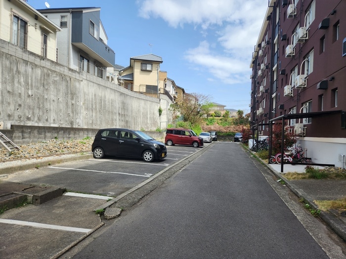 高津橋農住団地A棟の物件外観写真