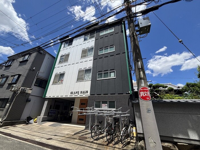 GLANZ HAUSの物件外観写真