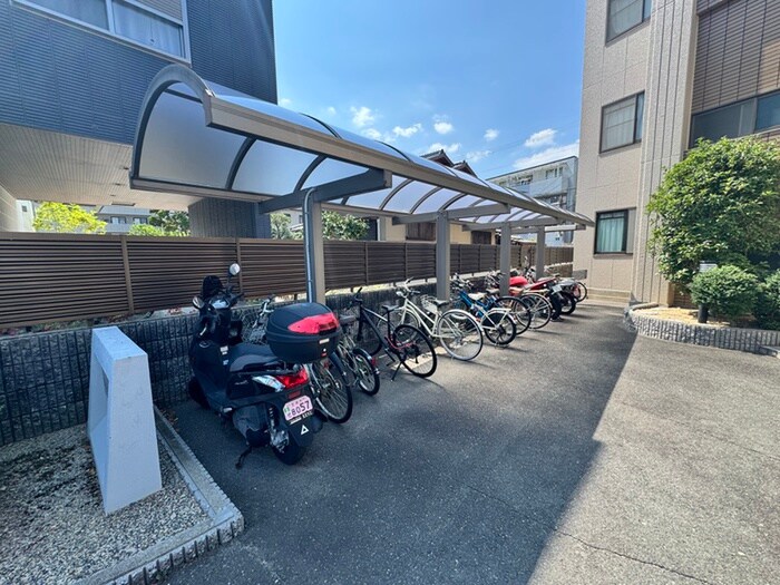 プレジュール仁川の物件外観写真