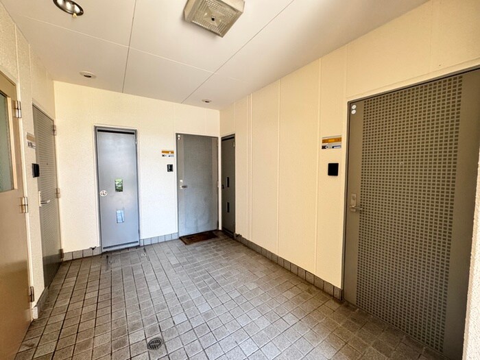 プレジュール仁川の物件外観写真