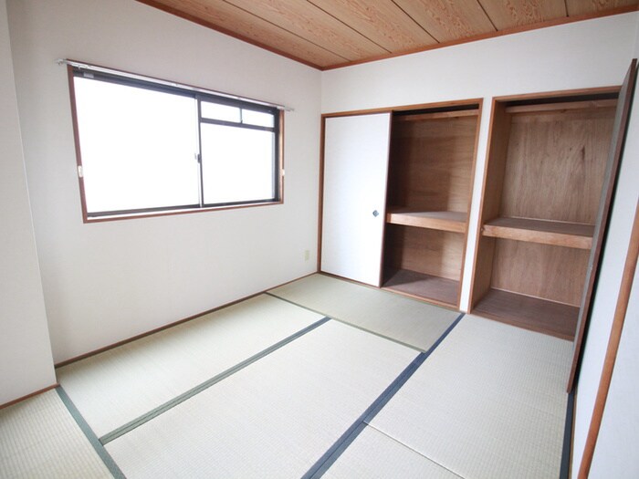 プレジュール仁川の物件内観写真