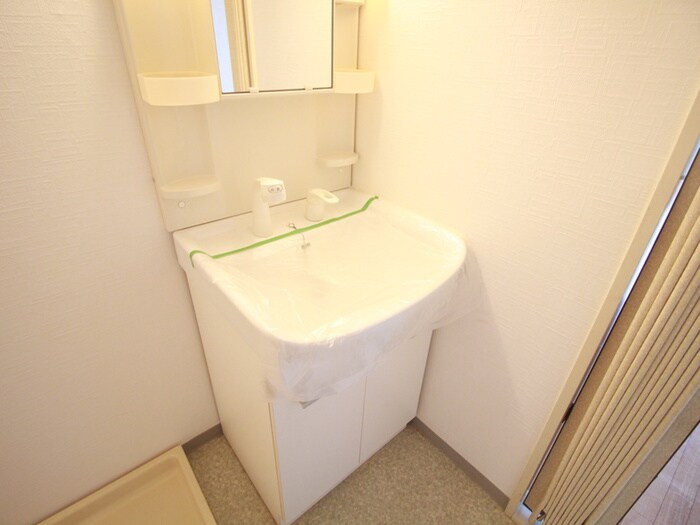 プレジュール仁川の物件内観写真