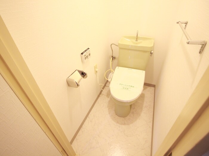 プレジュール仁川の物件内観写真