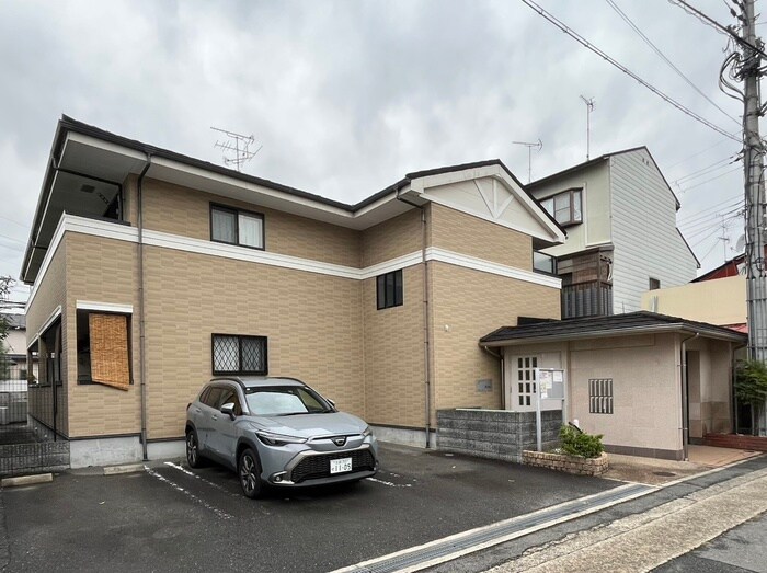 サンライト鈴川の物件外観写真