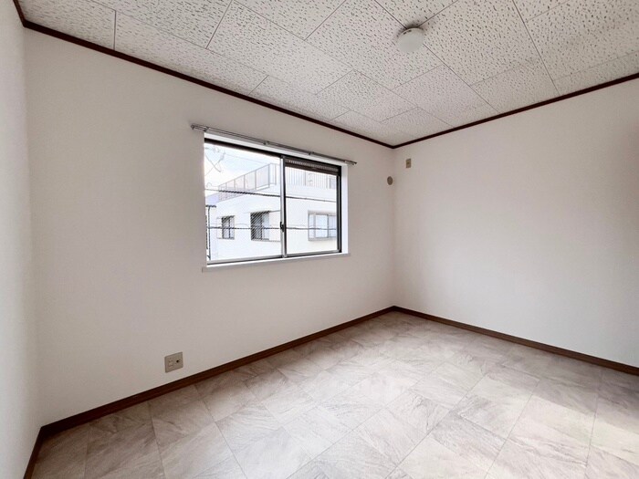 メゾンユタカの物件内観写真