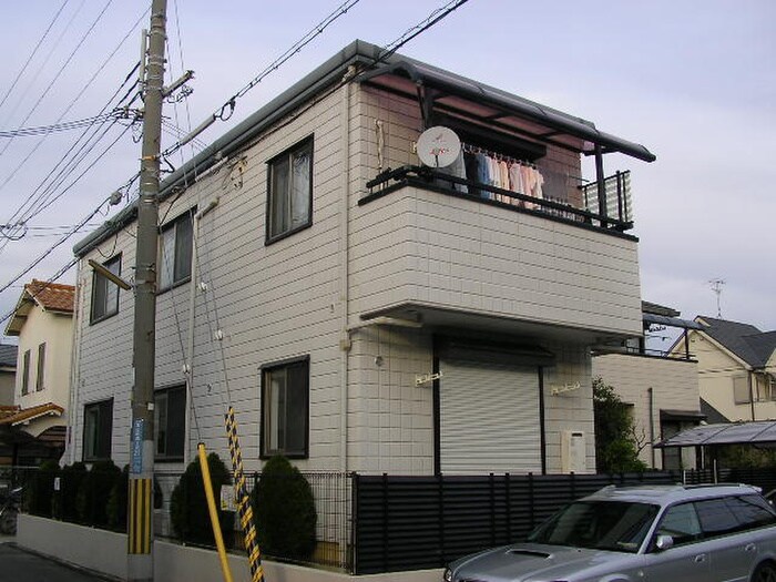 メゾンユタカの物件外観写真