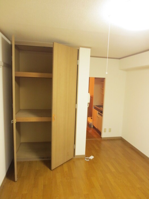 ﾒｿﾞﾝｴﾙｱﾝﾄﾞｼﾞｮｲの物件内観写真