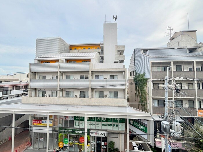 瑠璃甲東園の物件内観写真