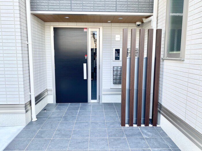 Celeste　B棟の物件外観写真