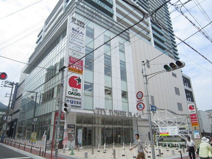 呉ビルの物件外観写真