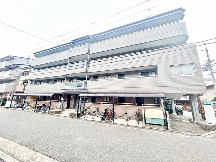 メゾンハウスⅢＡ棟の物件外観写真