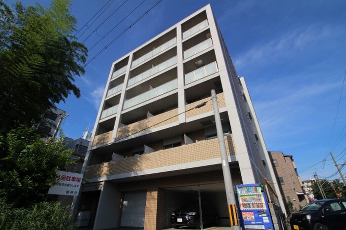 ZEST32の物件外観写真