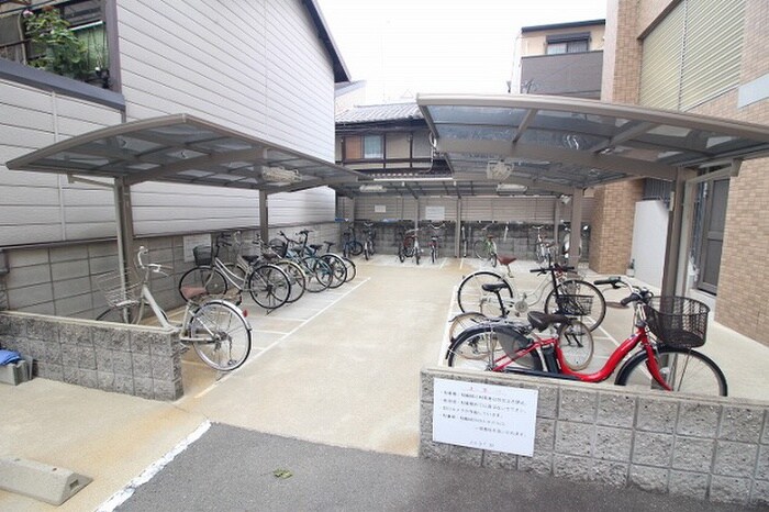 ZEST32の物件外観写真