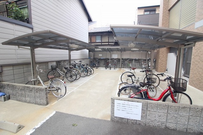 ZEST32の物件外観写真