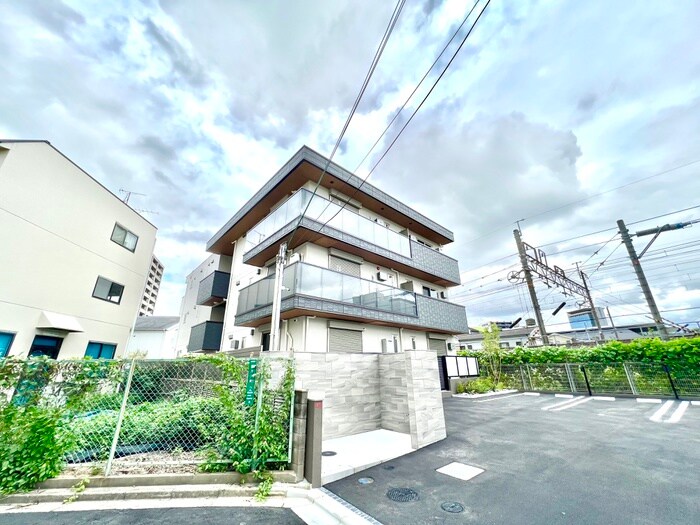 D-residence南芥川町の物件外観写真