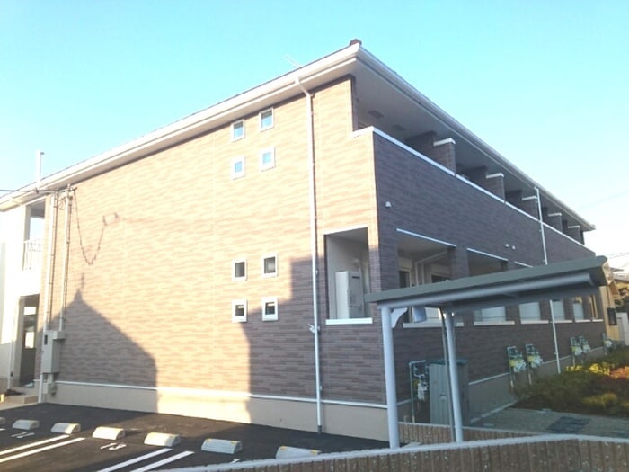 ヴィラ　キックス　フロントⅡの物件外観写真