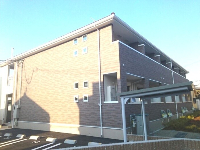 ヴィラ　キックス　フロントⅡの物件外観写真