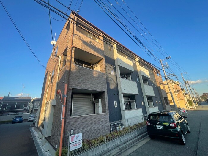 プラセール宝塚Ⅱの物件外観写真