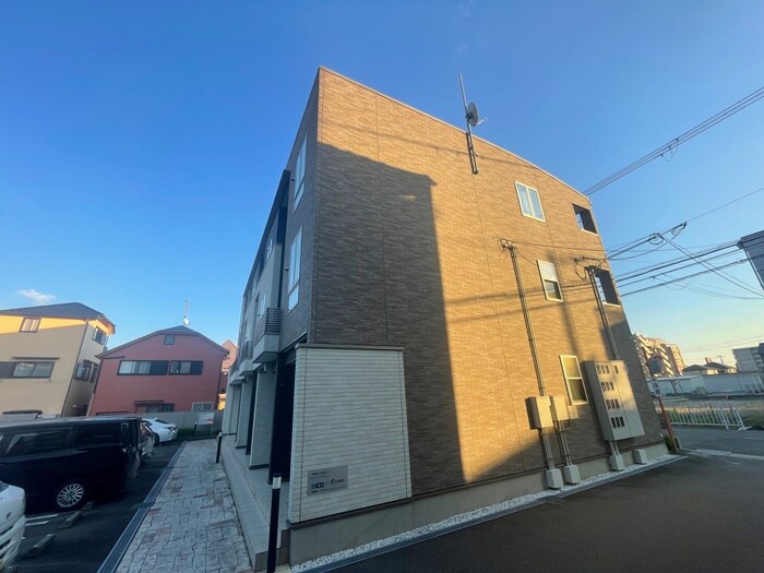 プラセール宝塚Ⅱの物件外観写真