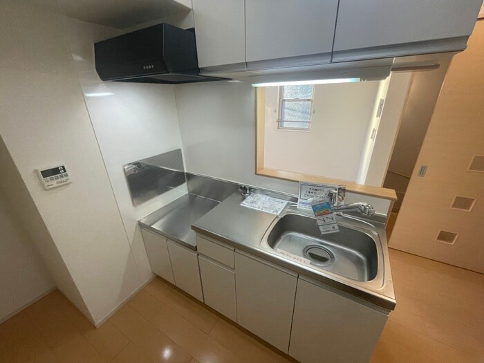 プラセール宝塚Ⅱの物件内観写真